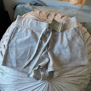 NWT- H&M LOUNGE SHORTS